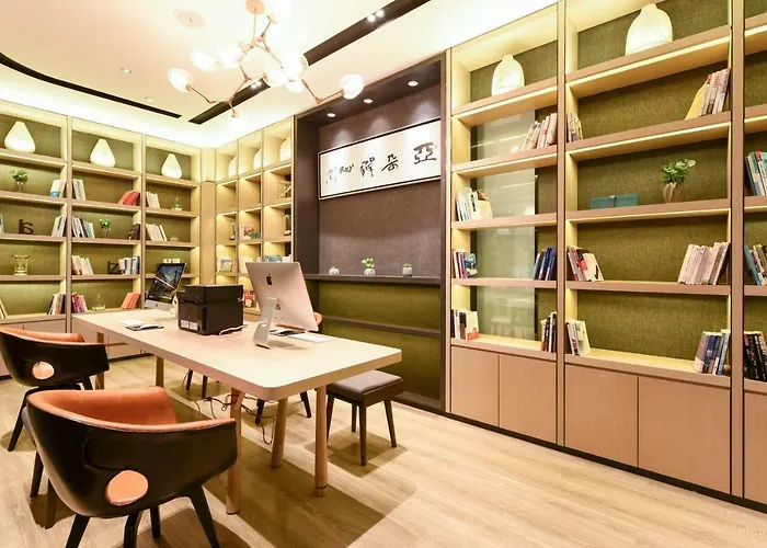 Atour Hotel Langfang Xichang Road